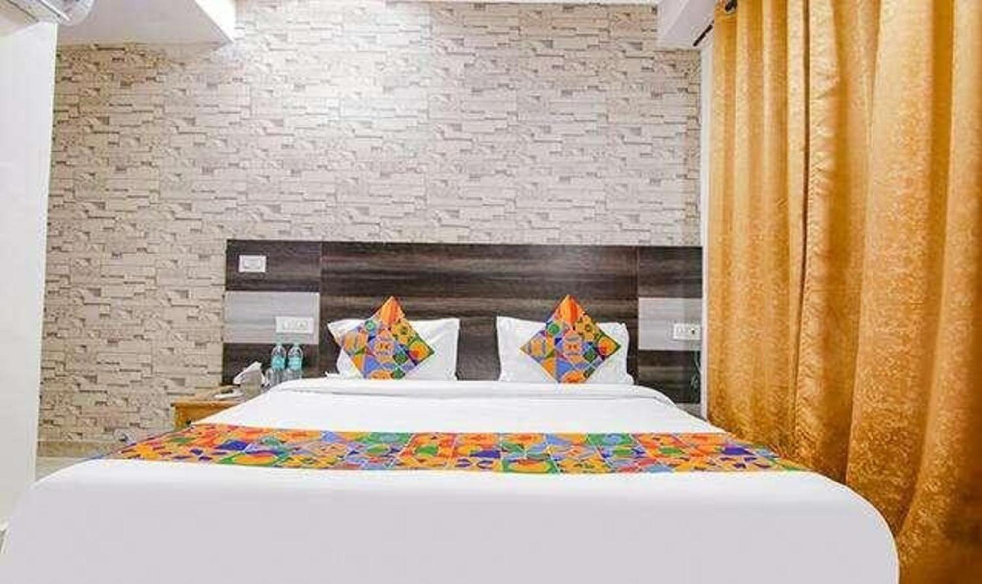 Fabhotel Welcome Residency Zirakpur Eksteriør bilde
